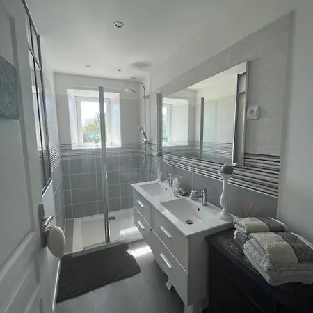 Le 33 Maison De Charme Coeur Cotentin Casa de Férias *