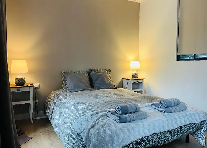 Casa de Férias Le 33 Maison De Charme Coeur Cotentin *